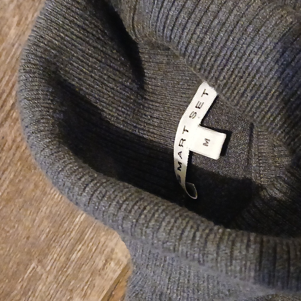 Knit turtleneck - Picture 6 of 9